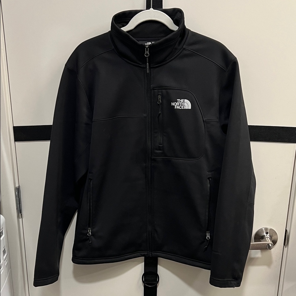 The North Face Men's Black Performance Jacket